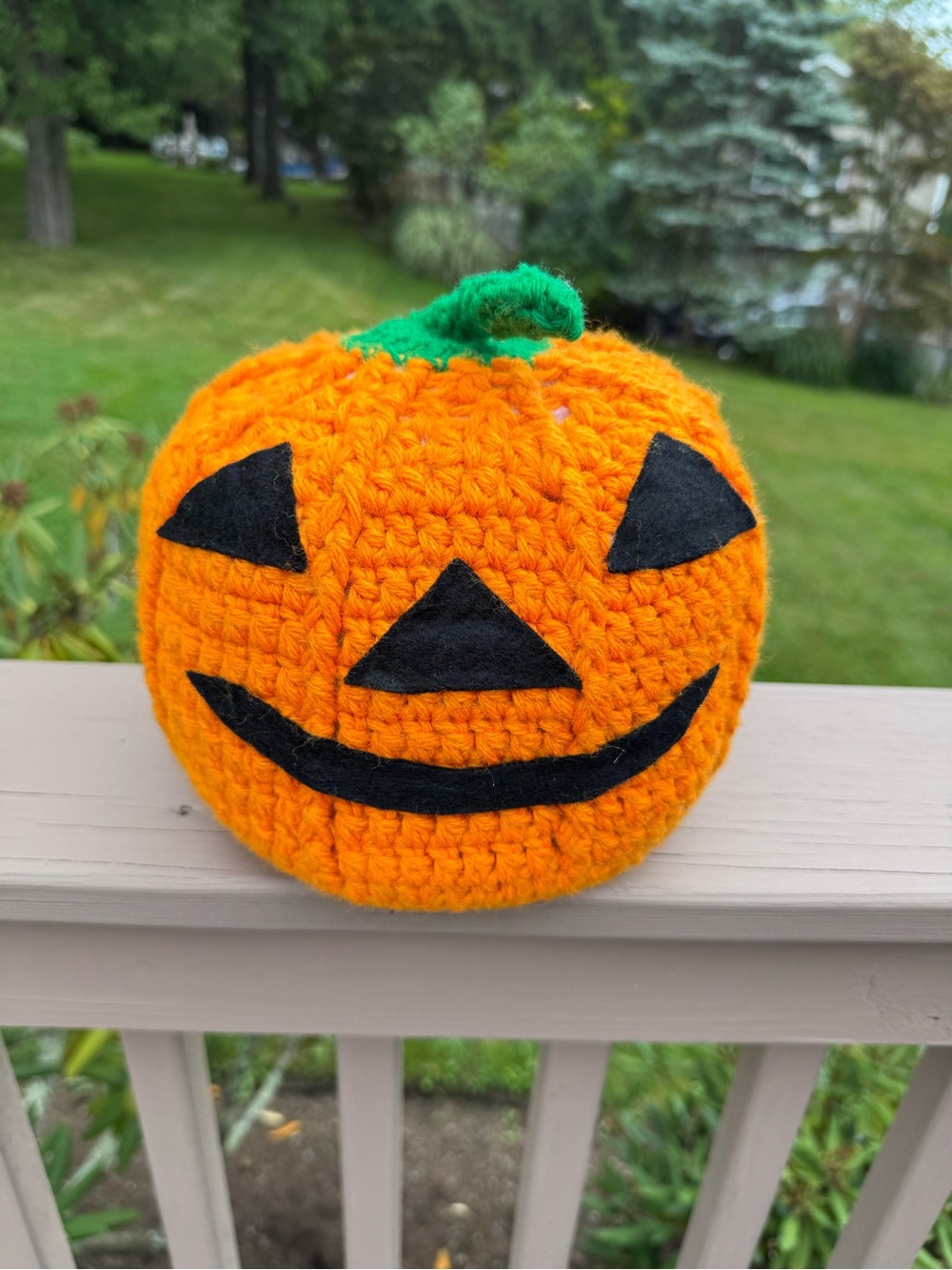Handmade, crocheted 🧶 pumpkin